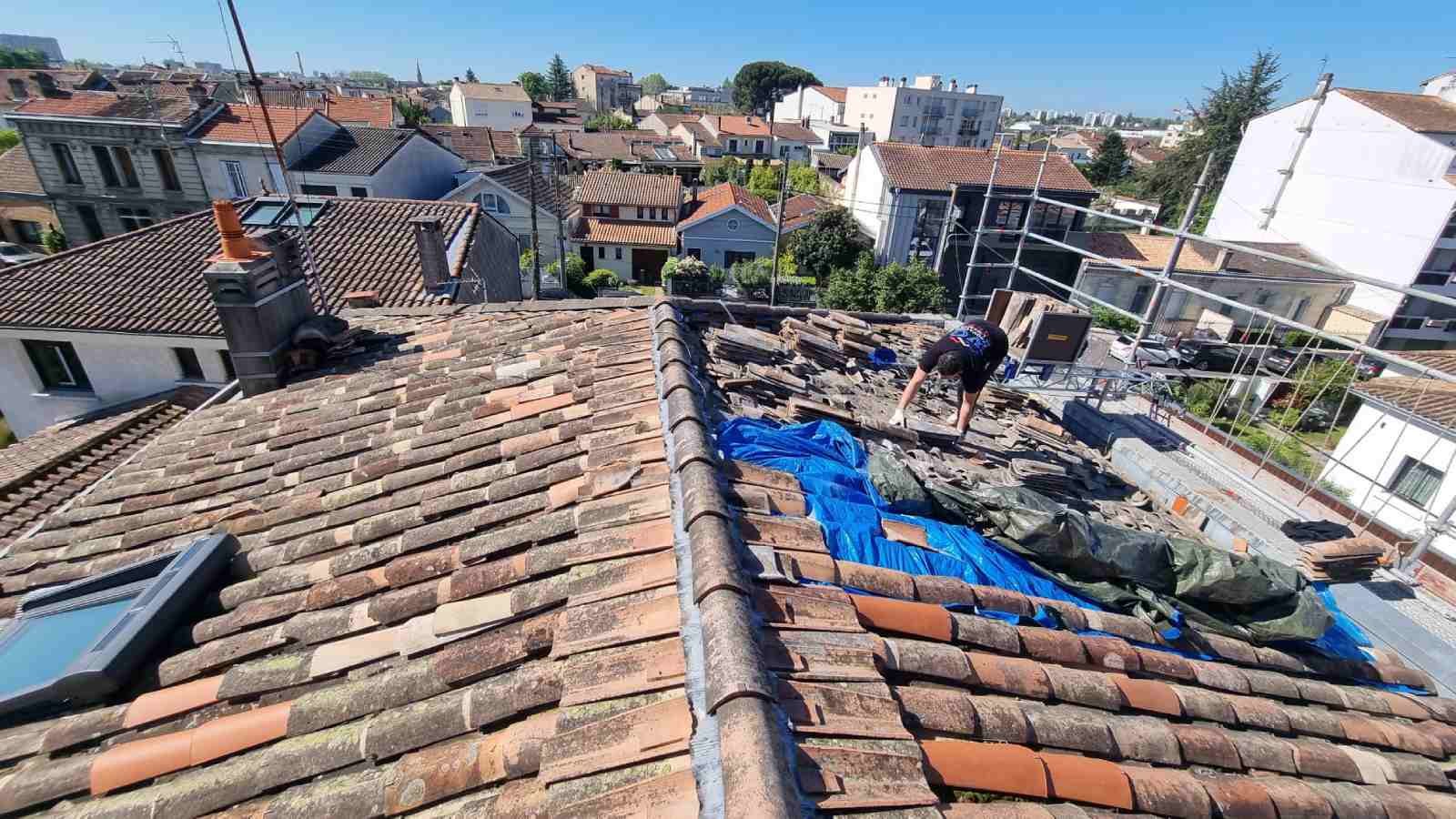 Finition de rénovation de toiture à Pessac
